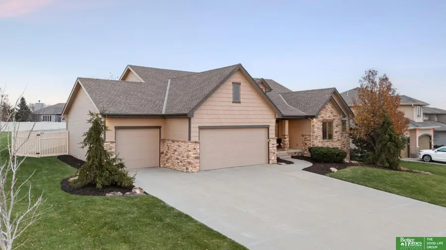 6907 S 201 Street, Gretna, NE 68028 - Image #2