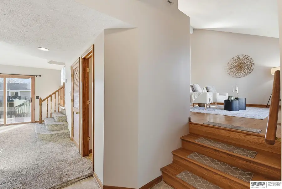 16525 Adams Circle, Omaha, NE 68135 - Image #3