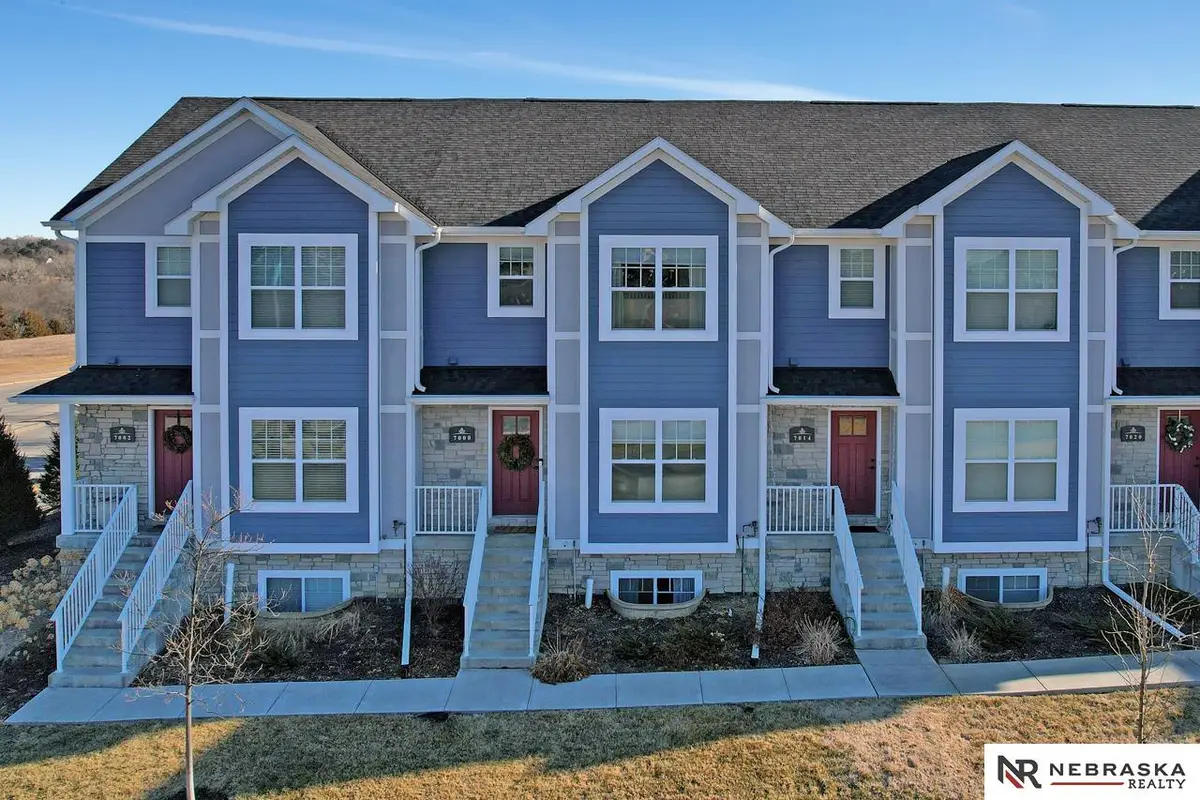 7008 Kentwell Lane, Lincoln, NE 68516 - Image #1