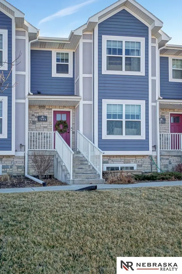 7008 Kentwell Lane, Lincoln, NE 68516 - Image #2