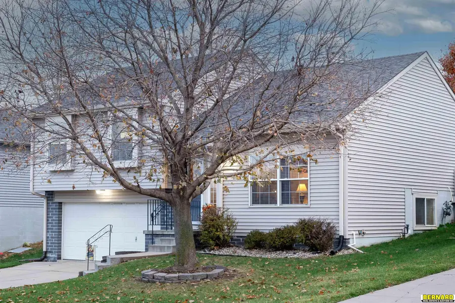 7913 Bauman Avenue, Omaha, NE 68122 - Image #2