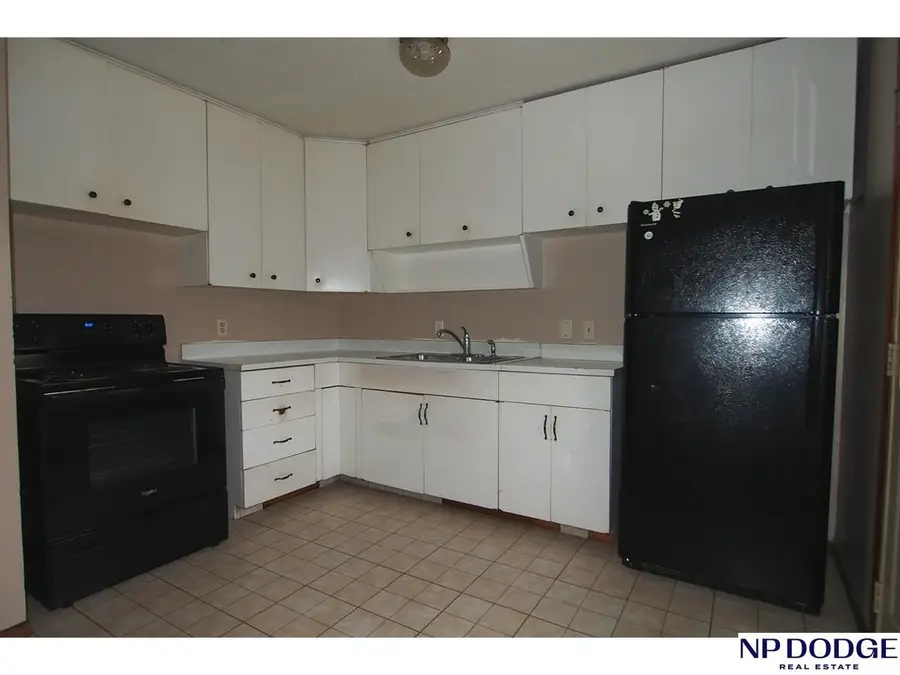 13459 Spring Street, Omaha, NE 68144-3507 - Image #2