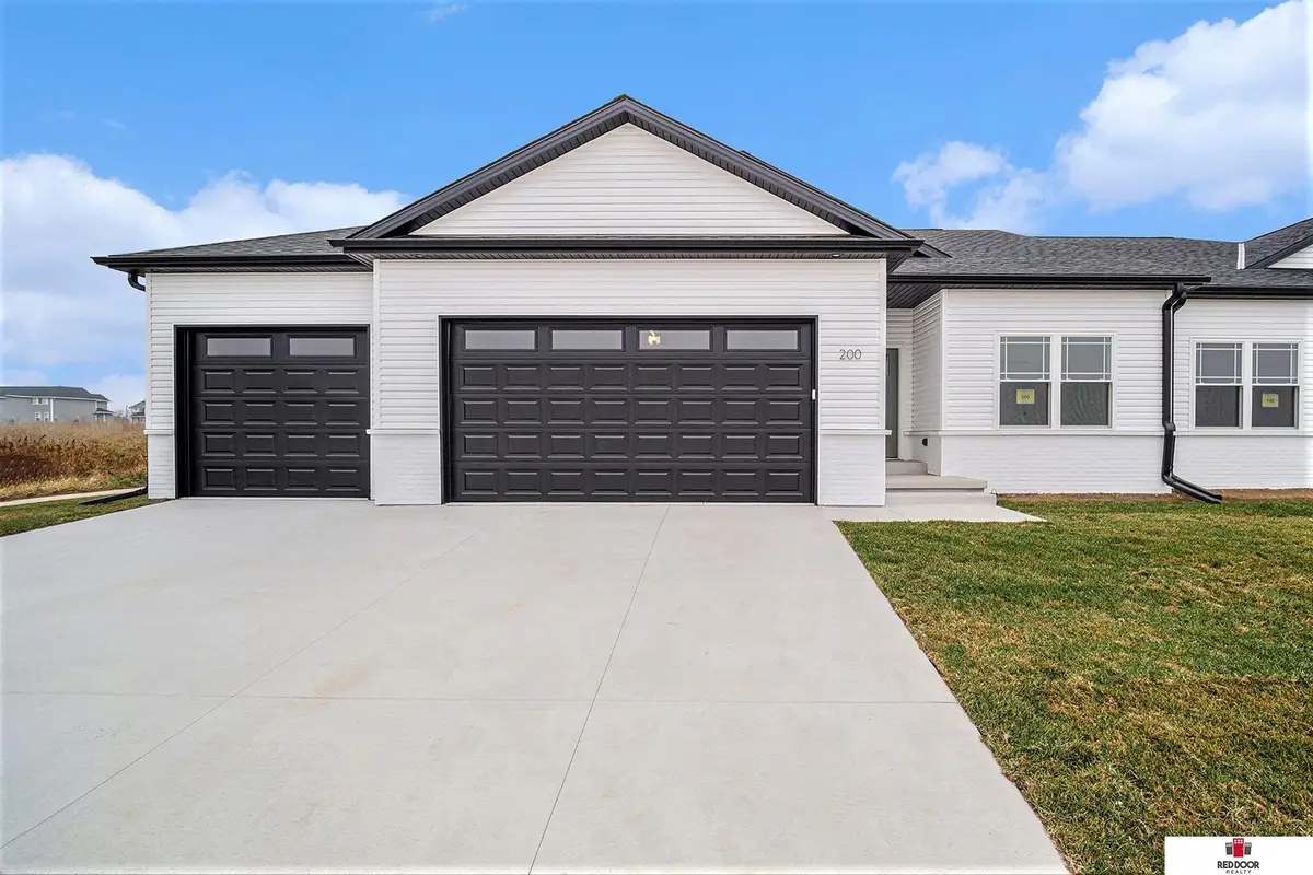 200 W Agnes Drive, Lincoln, NE 68512 - Image #1