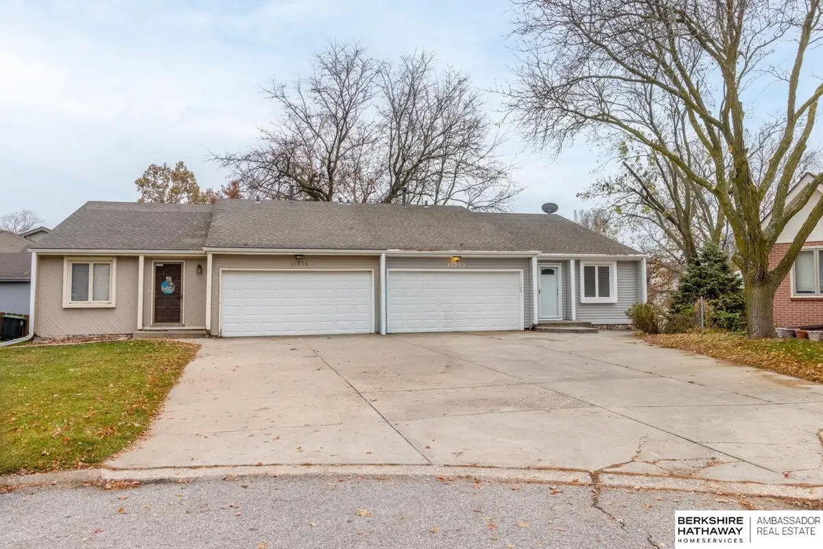 11713 Sprague Circle, Omaha, NE 68164 - Image #1