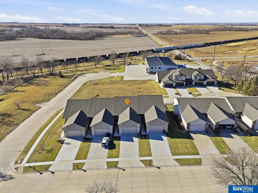 605 Cedar Street, Hickman, NE 68372 - Image #2