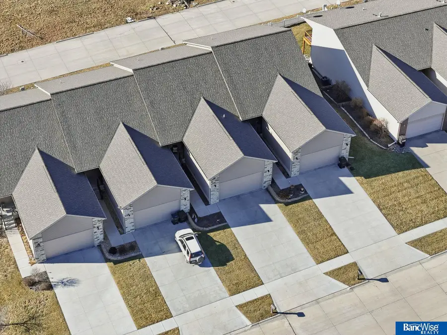 605 Cedar Street, Hickman, NE 68372 - Image #3