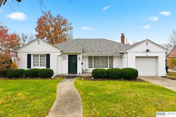 320 S 68th Avenue, Omaha, NE 68132