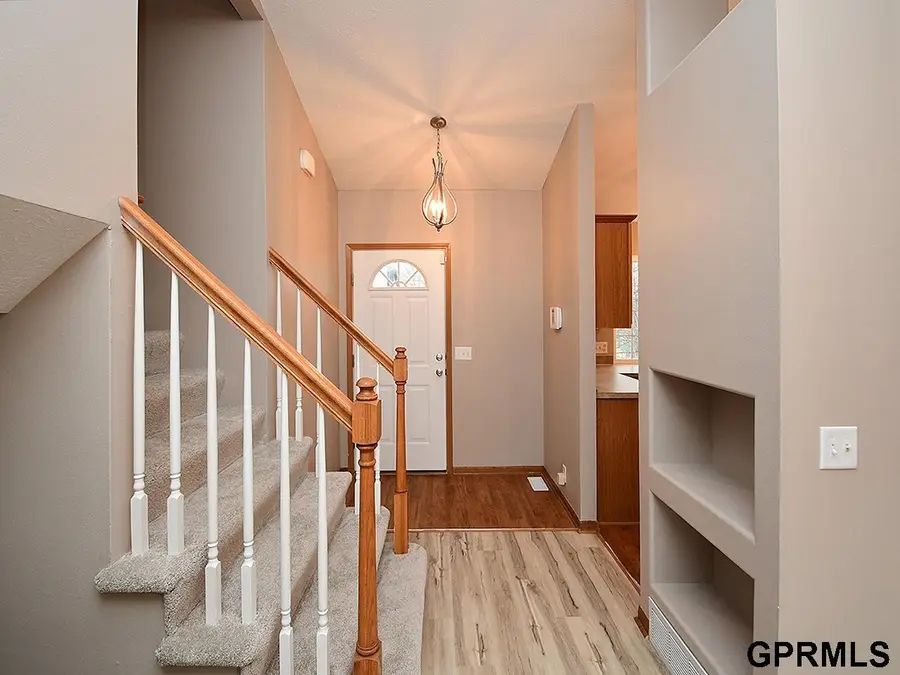 2807 Yorktown Street, Bellevue, NE 68123 - Image #3