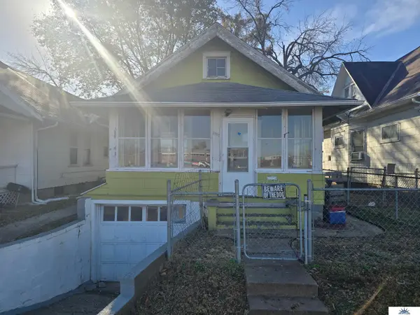 2917 Fowler Avenue, Omaha, NE 68111