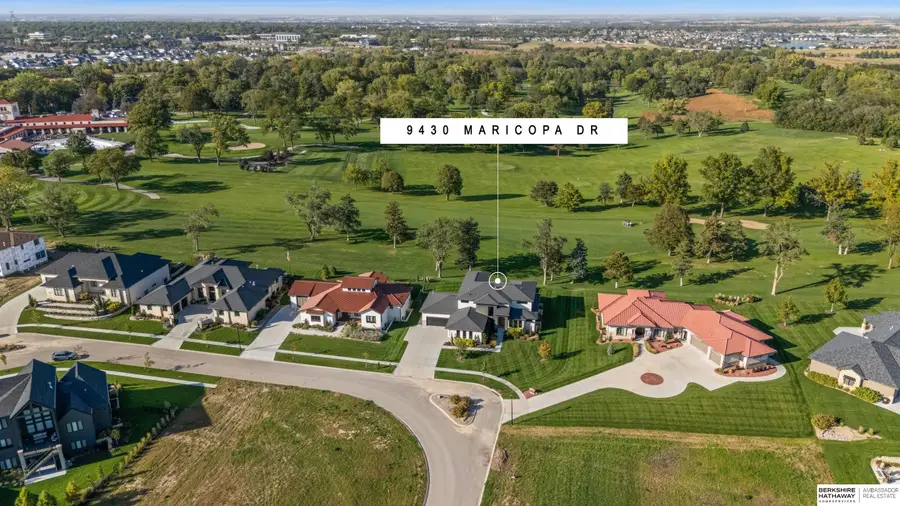 9430 Maricopa Drive, Lincoln, NE 68520 - Image #2