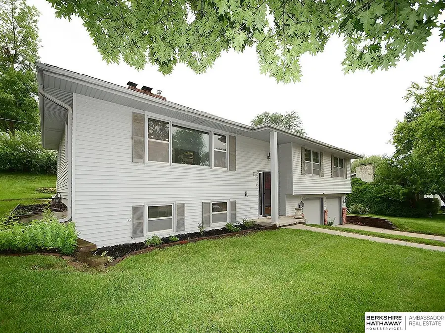 3444 S 116 Street, Omaha, NE 68144 - #2