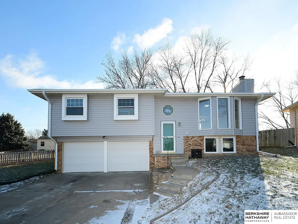 6217 S 109th Street, Omaha, NE 68137 - Image #1