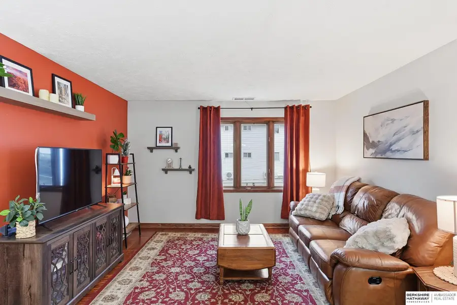 134 N 36th Street #11, Omaha, NE 68131 - Image #2