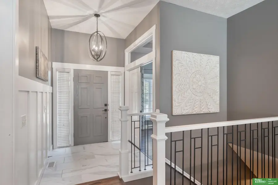 18713 Edna Street, Omaha, NE 68136 - Image #3