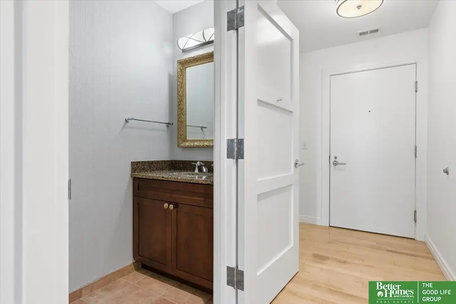 200 S 31st Avenue #4401, Omaha, NE 68131 - Image #3