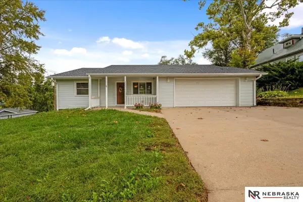311 N Grove Street, Glenwood, IA 51534