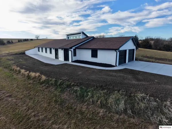 1863 154th Road, Garland, NE 68360