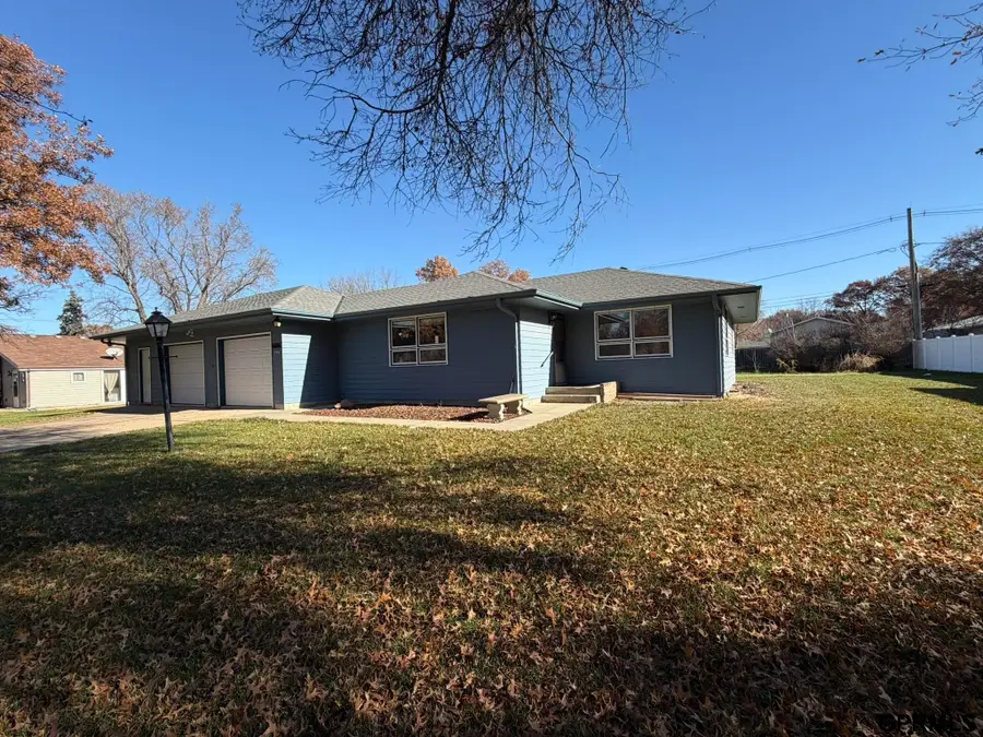 330 Kingwood Avenue, Crete, NE 68333 - Image #3