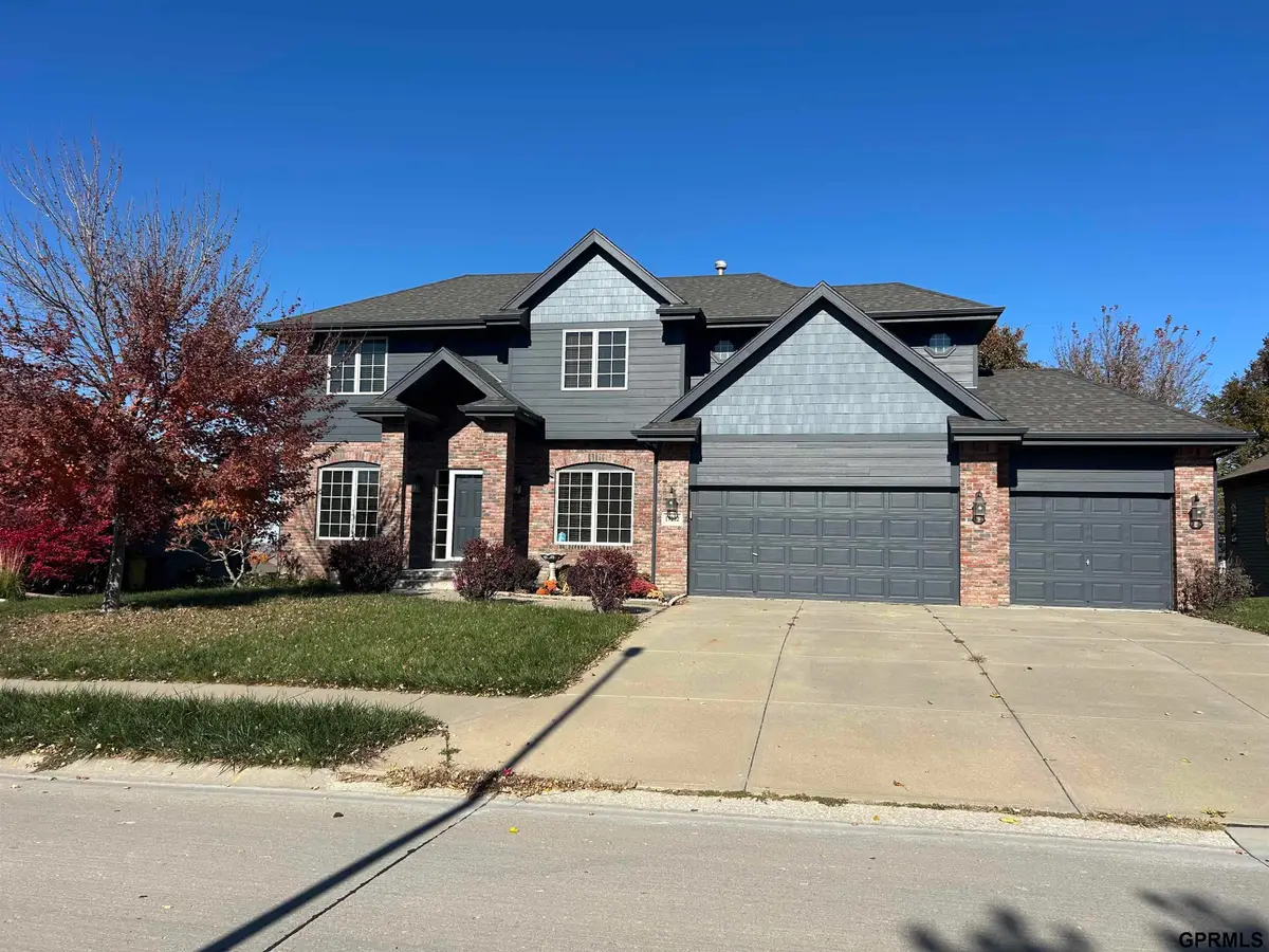 17212 Chutney Drive, Omaha, NE 68136 - Image #1