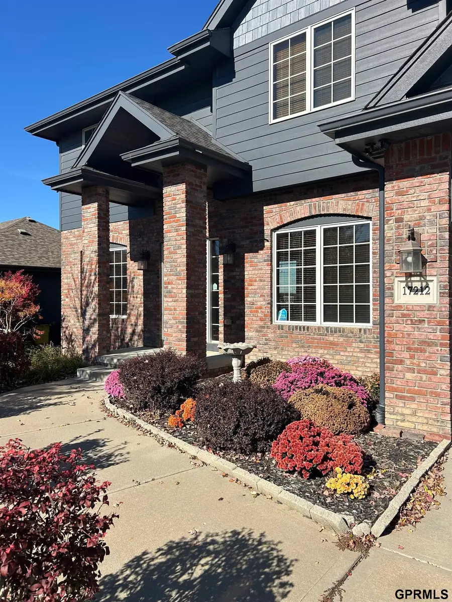17212 Chutney Drive, Omaha, NE 68136 - Image #2