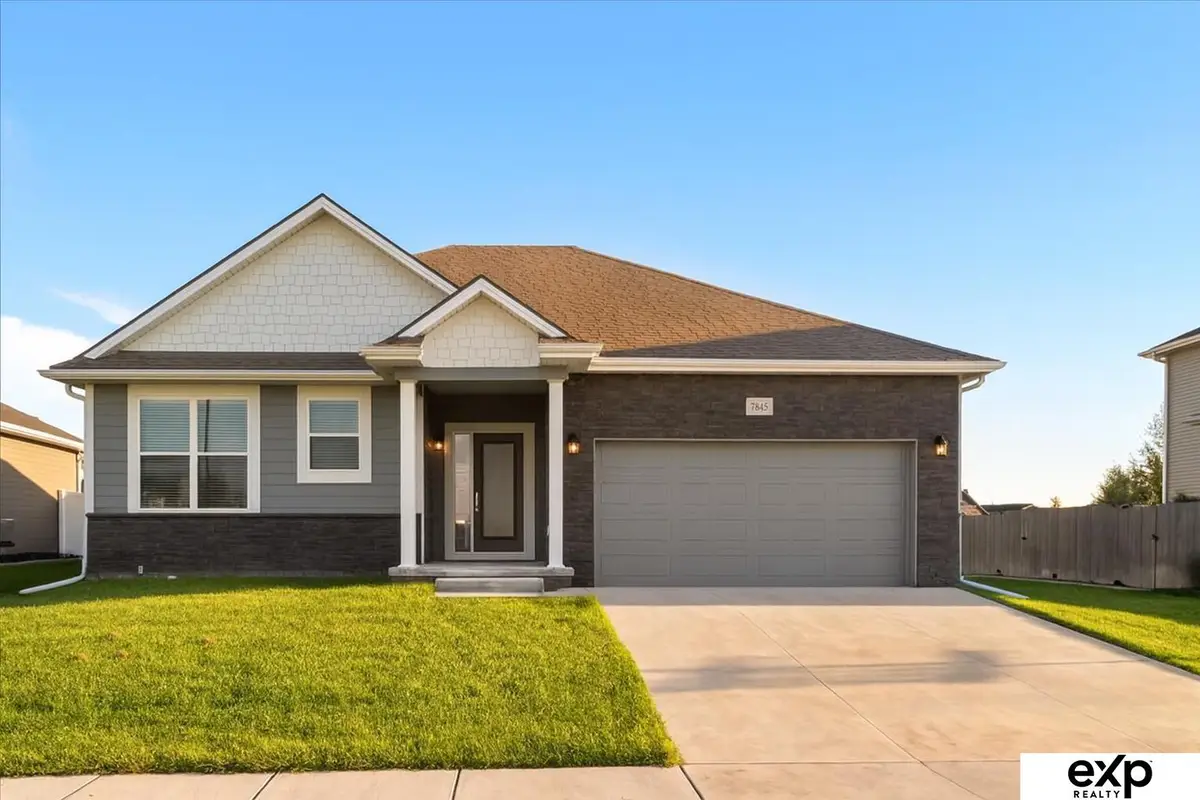 835 Haggard Street, Lincoln, NE 68521 - Image #1