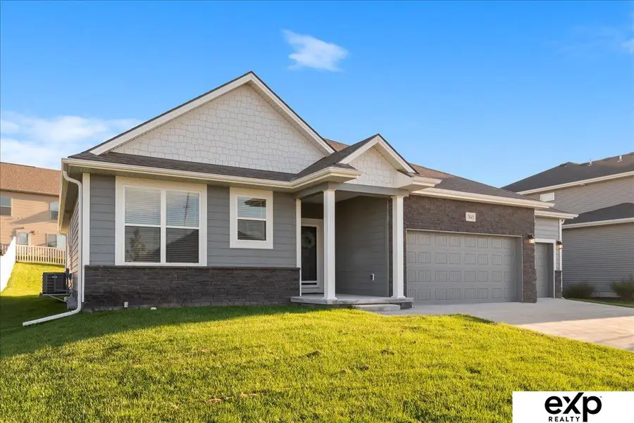 835 Haggard Street, Lincoln, NE 68521 - Image #2
