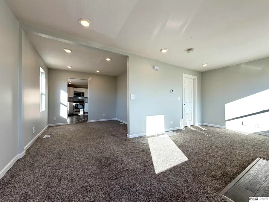 4360 Laurel Avenue, Omaha, NE 68111 - Image #3