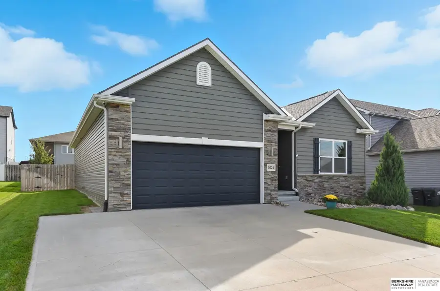 5021 N 208th Avenue, Elkhorn, NE 68022 - Image #2