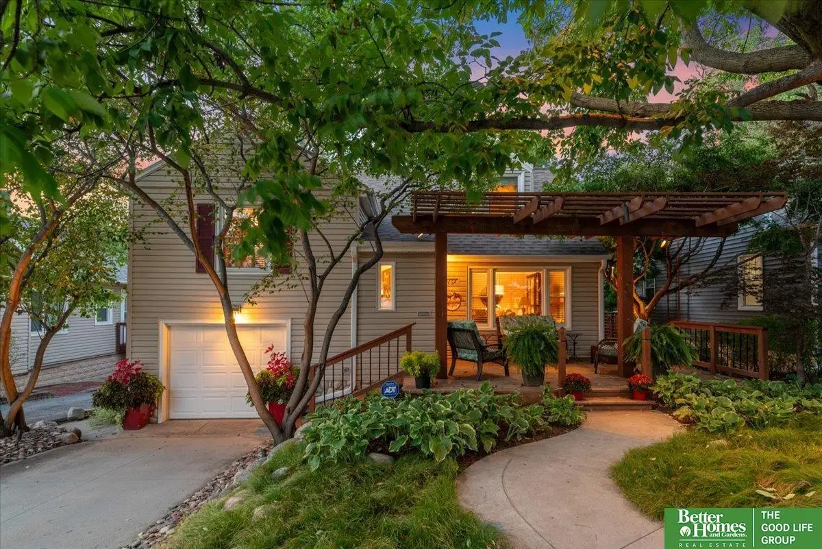 6020 Hickory Street, Omaha, NE 68106 - Image #1