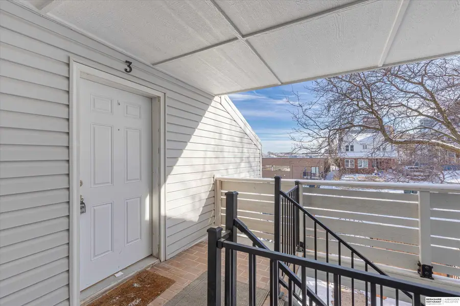 104 S 37th Street #3, Omaha, NE 68131 - Image #3