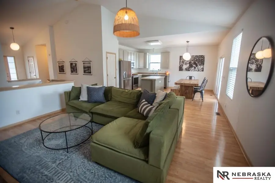 18923 B Street, Omaha, NE 68130 - Image #2