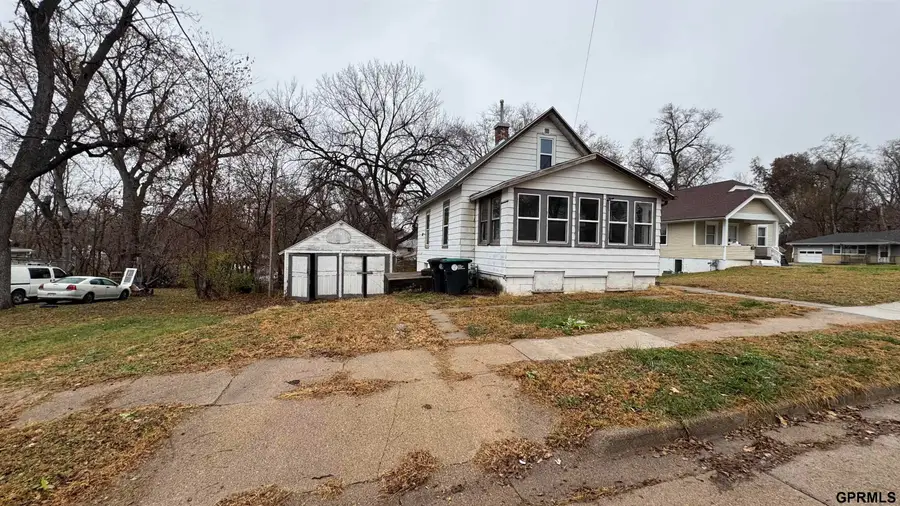 5005 N 41 Street, Omaha, NE 68111 - Image #2