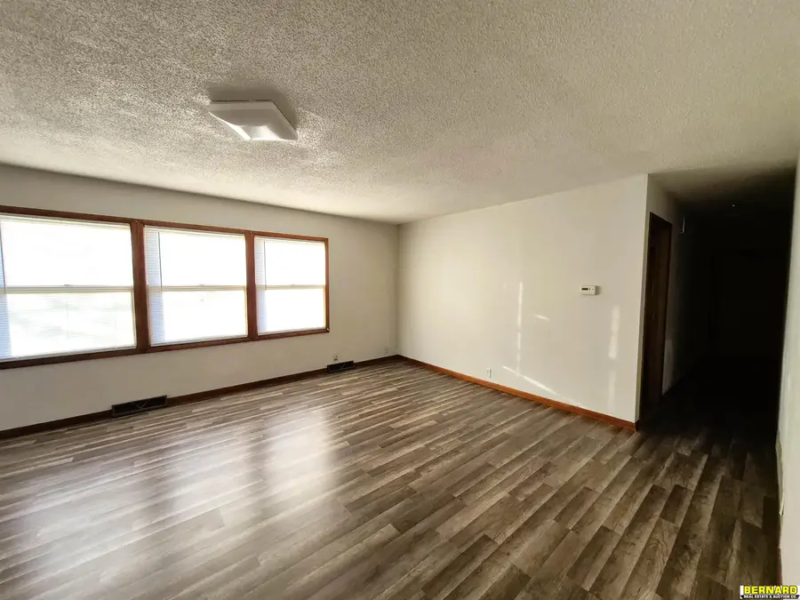 1622 Central Avenue, Auburn, NE 68305 - Image #3
