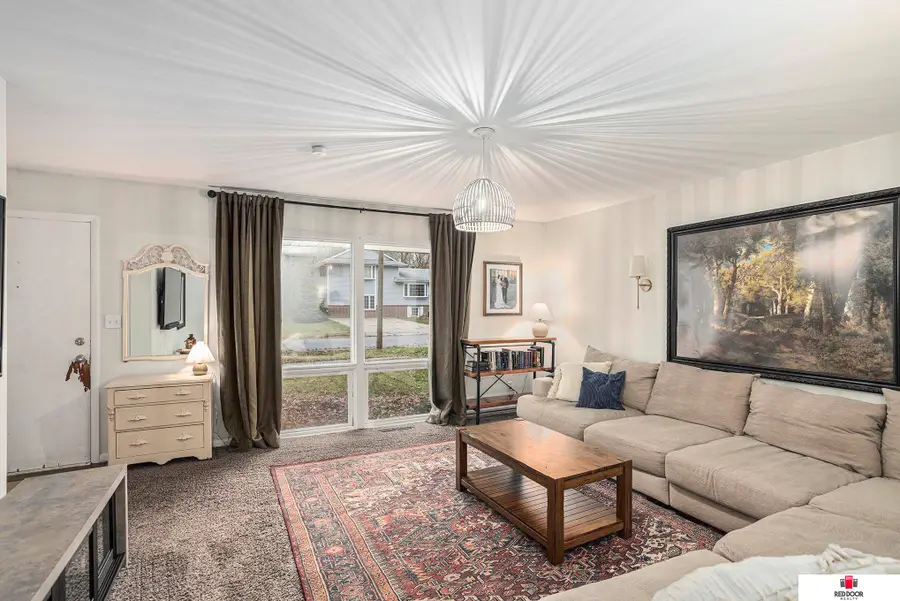 7115 Aylesworth Avenue, Lincoln, NE 68505 - Image #3