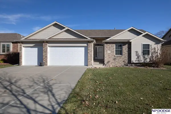 8336 Upton Grey Lane, Lincoln, NE 68516