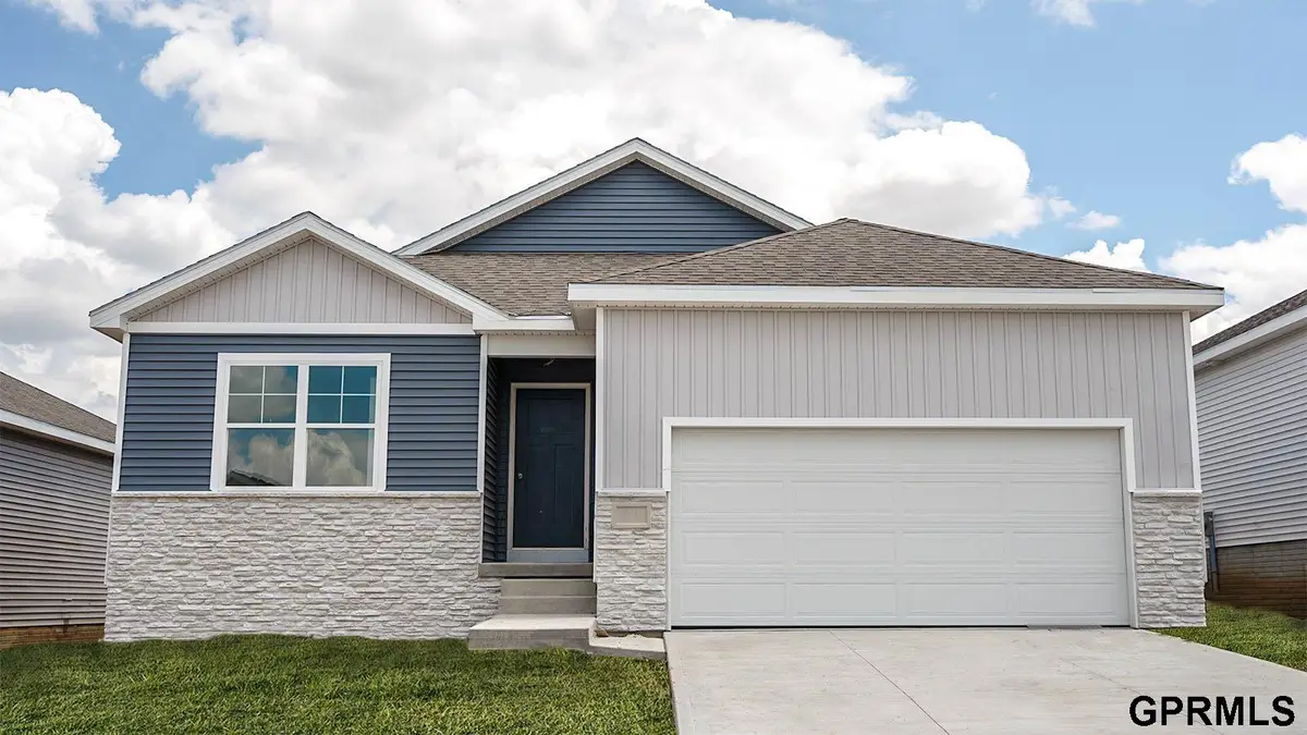 13626 Whitmore Street, Omaha, NE 68142 - Image #1