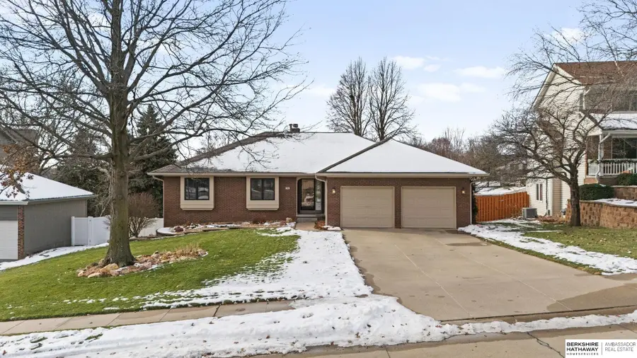 326 S 157th Street, Omaha, NE 68118 - Image #3