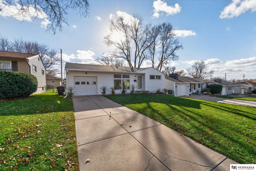 4709 Valley Street, Omaha, NE 68106 - Image #2