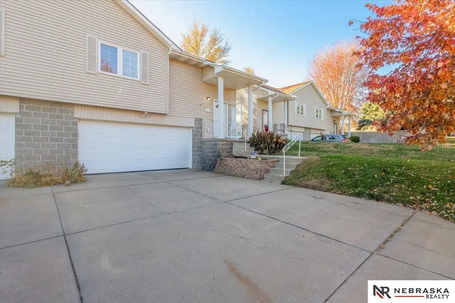 9221 & 9223 Blondo Street, Omaha, NE 68134 - Image #3