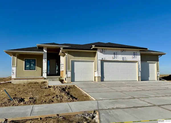 10316 S 212th Street, Gretna, NE 68028