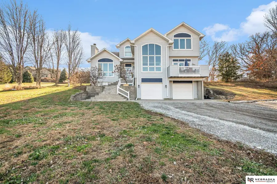 36807 Oakmont Drive, Louisville, NE 68037 - Image #2