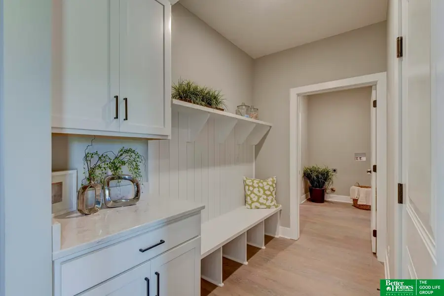 17515 Greenleaf Drive, Omaha, NE 68136 - Image #3