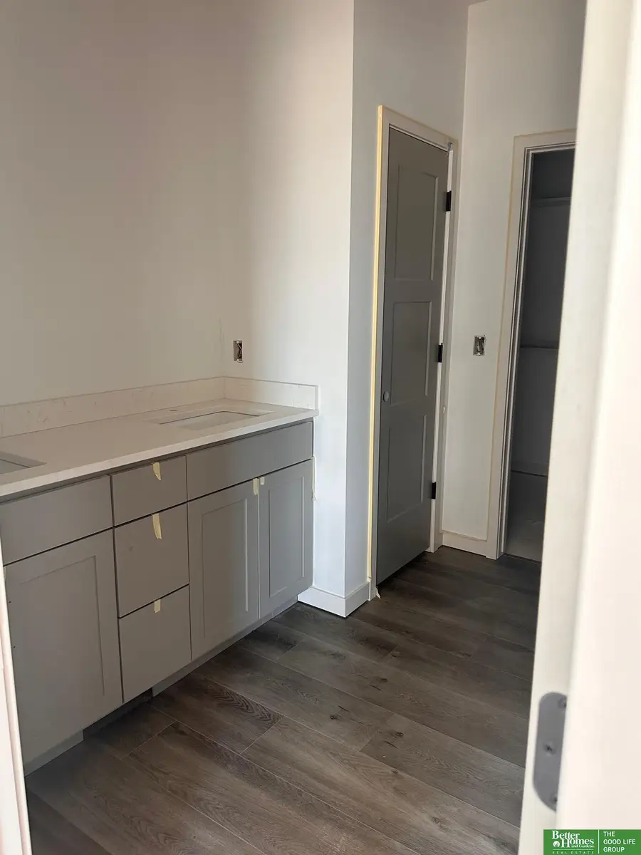 20963 Ogden Street, Elkhorn, NE 68022 - Image #3