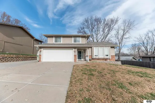 310 Brooks Place, Bellevue, NE 68005