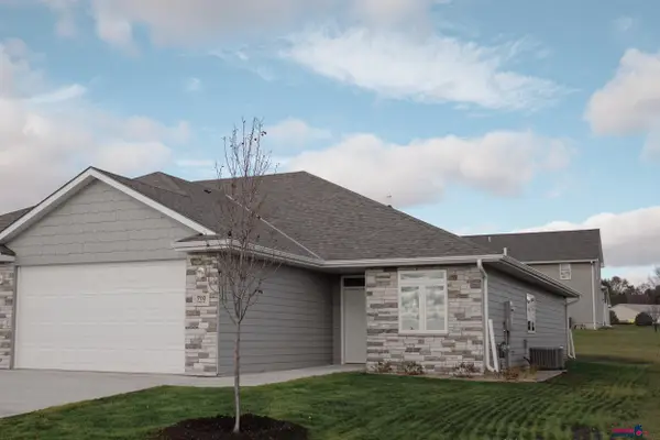 702 Patton Loop Drive #1, Avoca, IA 51521