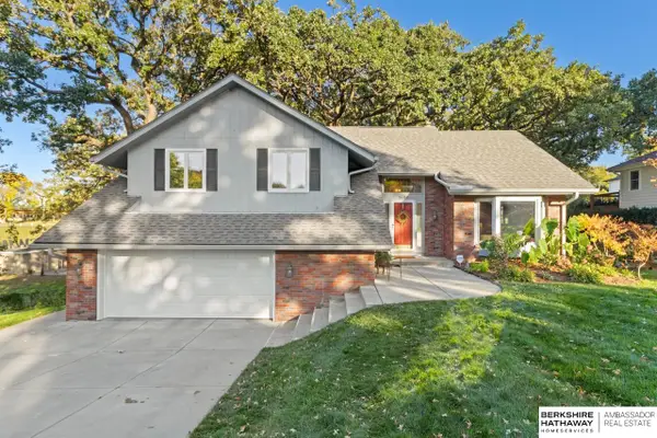 3605 S 94th Street, Omaha, NE 68124