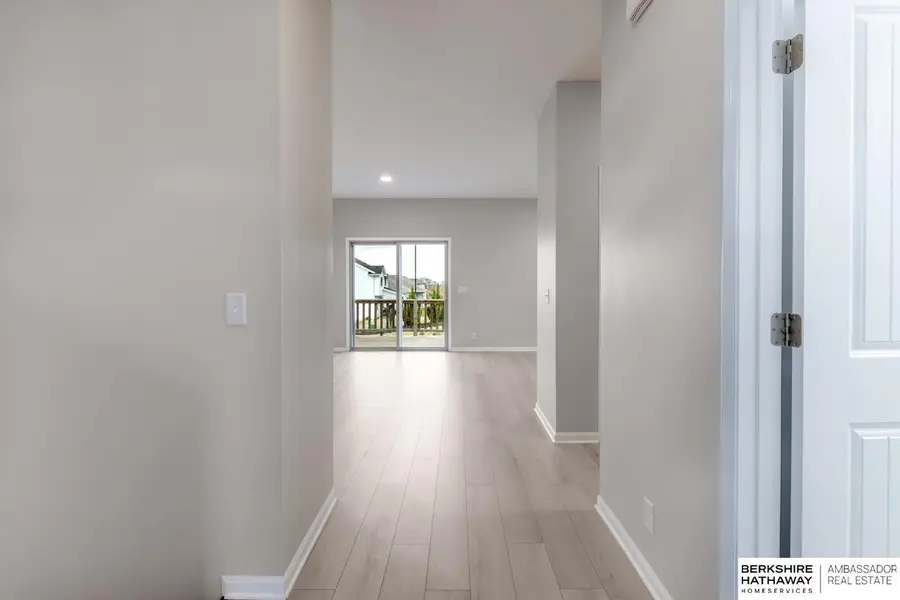 16520 Potter Street, Bennington, NE 68007 - Image #2