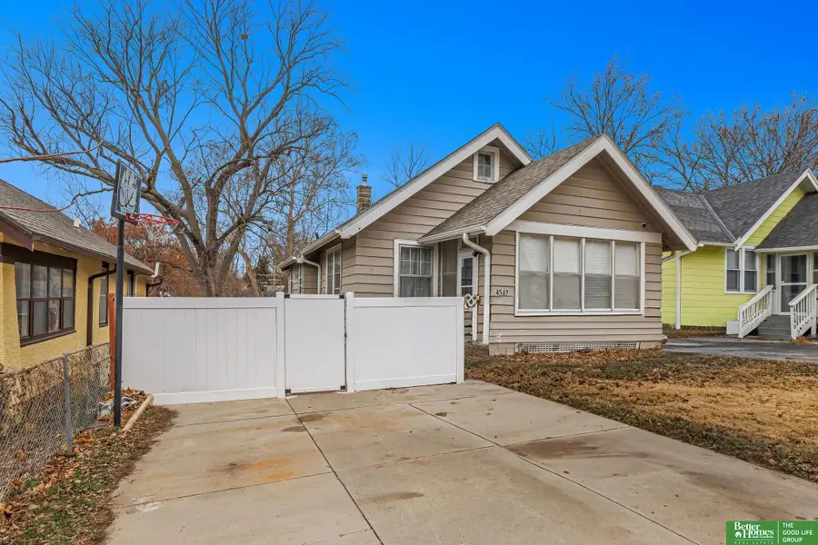 4542 N 41 Street, Omaha, NE 68111 - Image #2