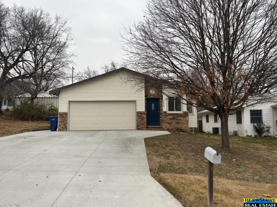 1012 F Avenue, Plattsmouth, NE 68048 - Image #2