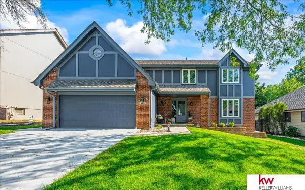 3111 S 165 Avenue, Omaha, NE 68130